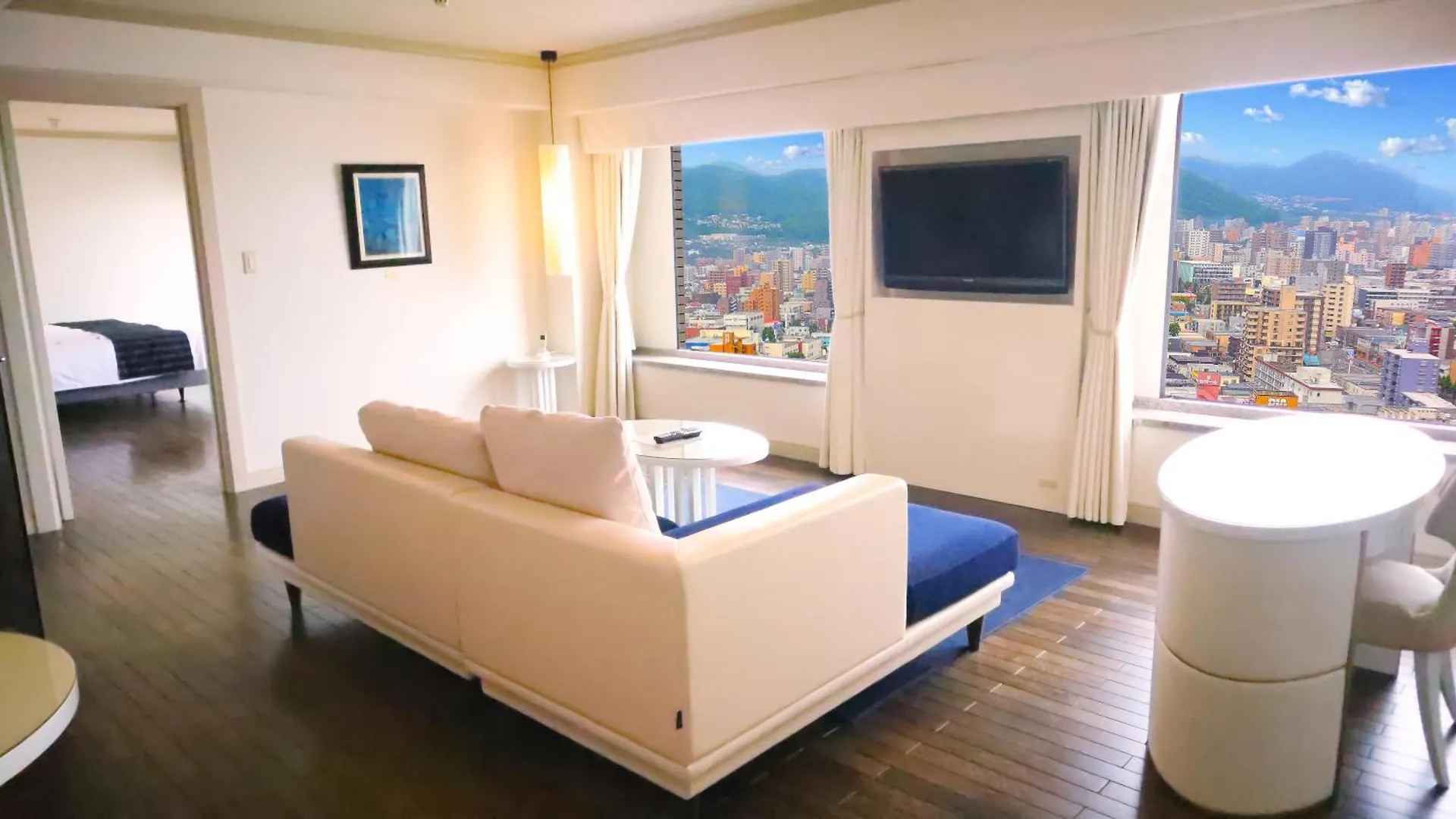 Premier Hotel Nakajima Park Sapporo 5*,  Japón