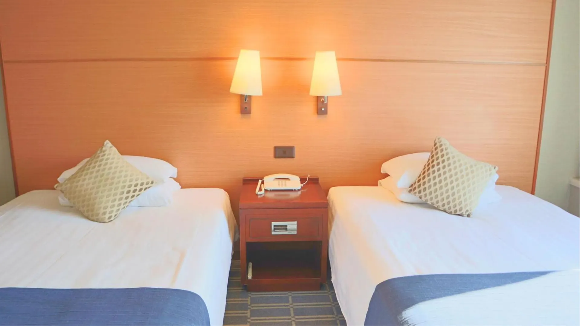 Premier Hotel Nakajima Park Sapporo 5*,  Japón