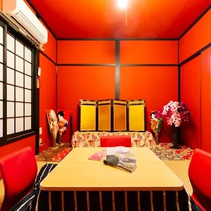 Family House Apartment Osaka